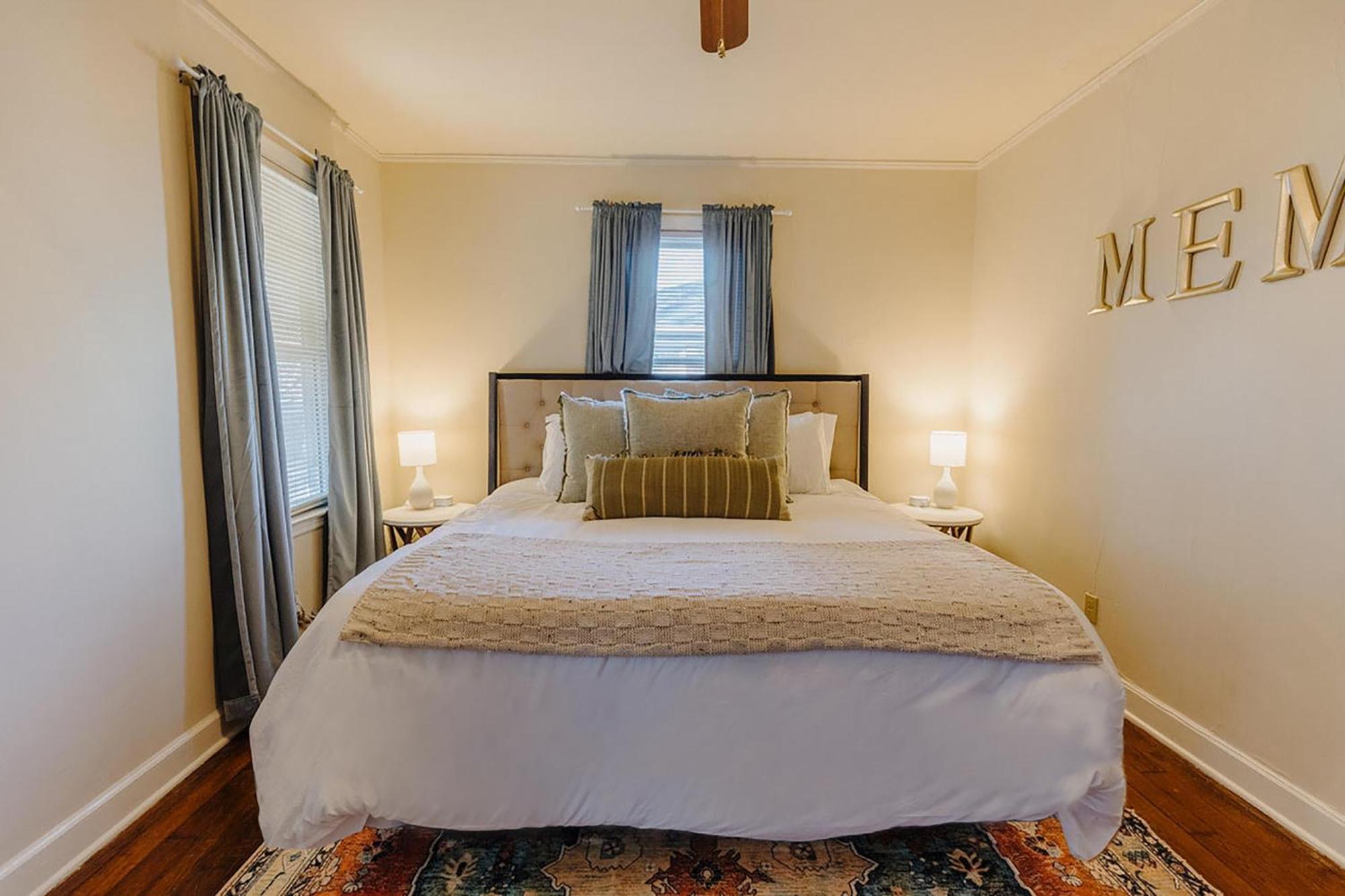 Vila Historic Revival King Bed Liberty Bowl Memphis 893 Exteriér fotografie